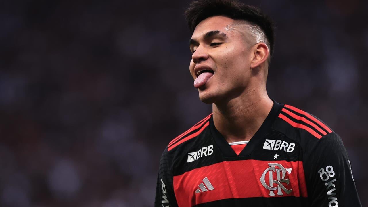 Ex -chama está jogando um jogo de partida. O que eles me disseram é uma mentira